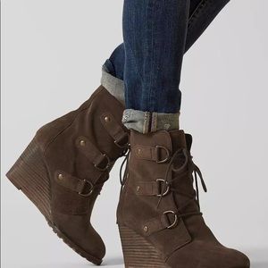 diba bindi wedge bootie